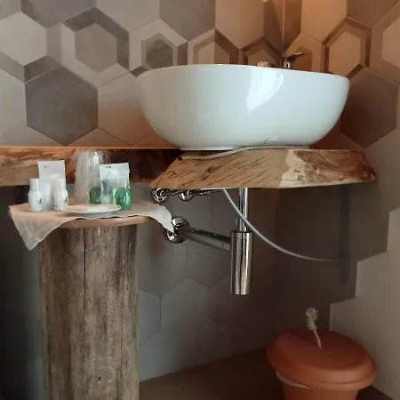 Santino's House Maison d'hôtes 3*